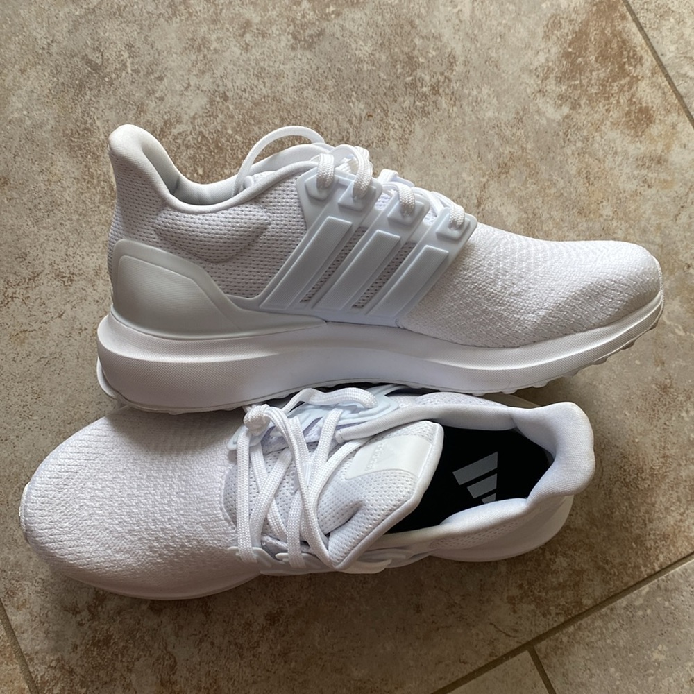 Adidas Women's Ubounce DNA Sneaker - Picture 12 of 15